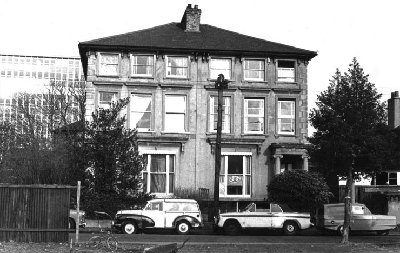 house_in_grosvenor_road_twickenham.jpg